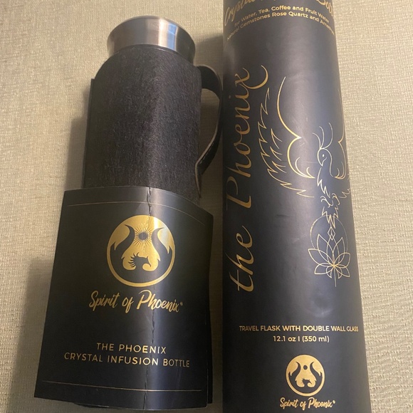 Spirit of Phoenix Bottle for Water, Coffee and Fruit Water - Picture 10 of 14